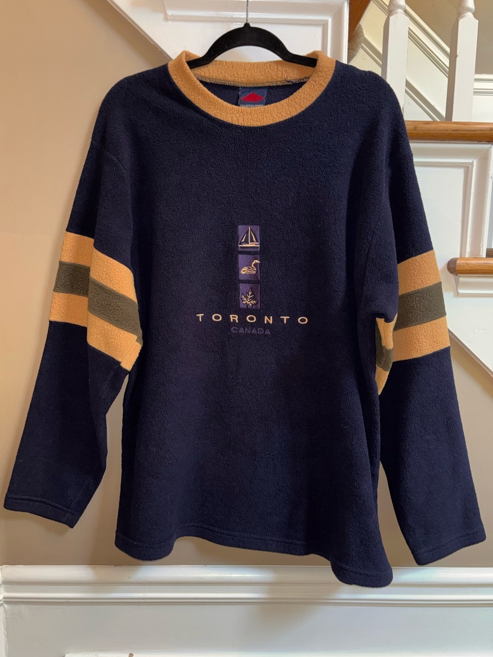 Vintage Toronto Canada Color Block Navy Fleece Men’s Sweatshirt size XL